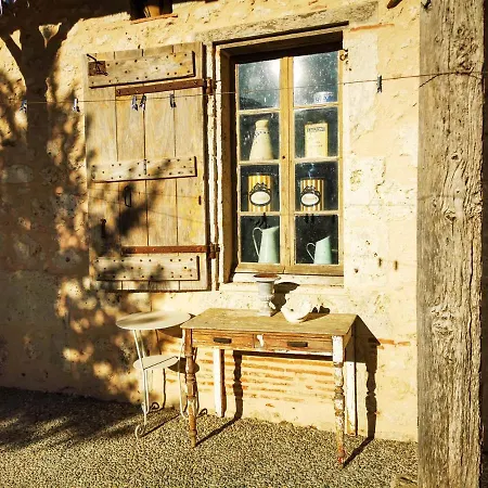 Maison *